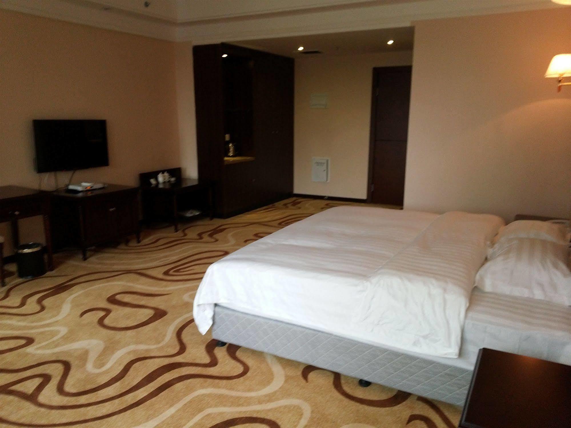 Chengdu Airport Ruijia Hotel מראה חיצוני תמונה